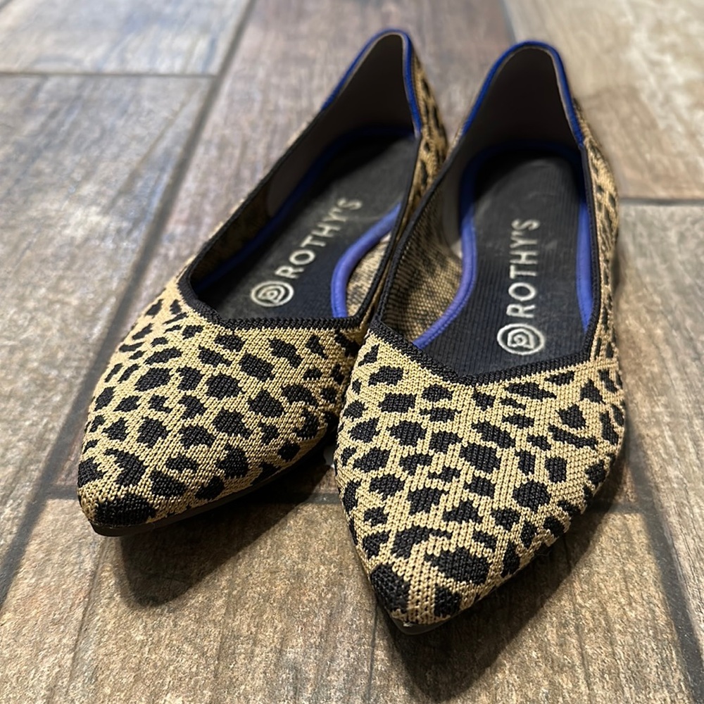Rothy’s Women’s The Point Leopard Print Flats